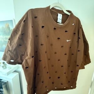Nike Brown Distressed Short Sleeve Tee